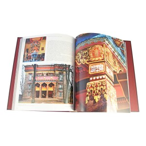 Книга в кожаном переплете "Санкт-Петербург Адмиралтейство" в подарочной упаковке